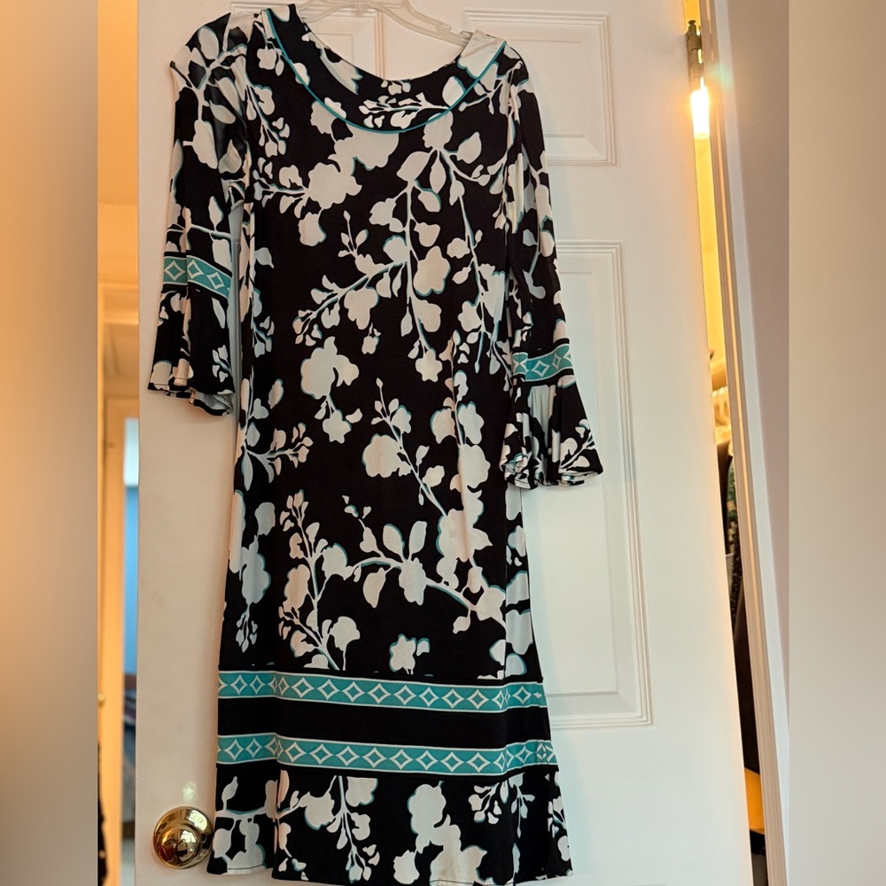 BCBGMaxAzria Black and White Floral Dress with Teal Details
